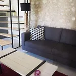 Rénové Avec Piscine Et Terrasse