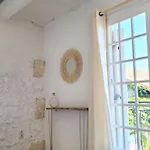 Rénové Avec Piscine Et Terrasse *