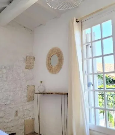 Renove Avec Piscine Et Terrasse *
