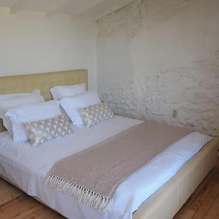 Renove Avec Piscine Et Terrasse Feriehus *